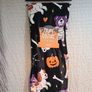 Graveyard Goods Throw Blanket Dogs Pumpkin Spiderweb Plush Limited Edition NWT